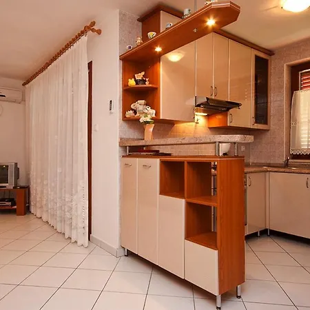 Apartement Magasic Antica A4 *